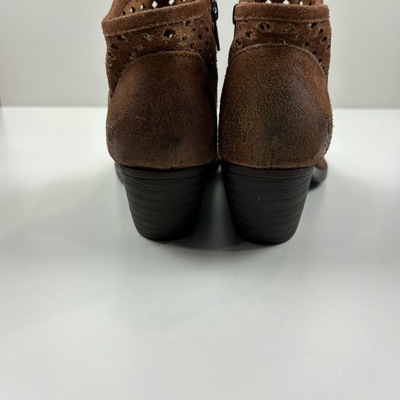 Born Women’s Size 8 Winema Brown Leather Ankle Zip Booties - Picture 4 of 11